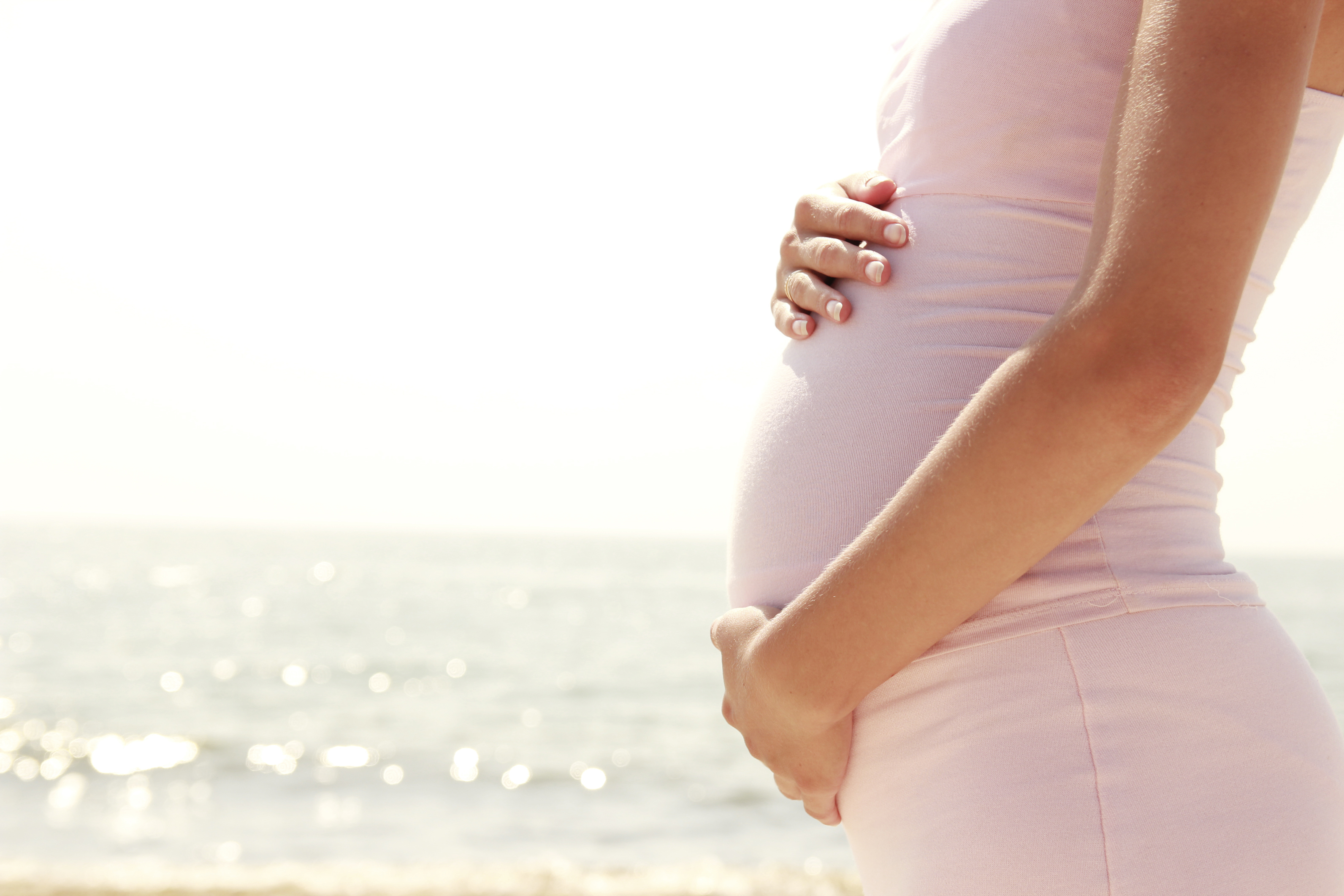 Doctors Should Urge Against Pot Use During Pregnancy: Guidelines
