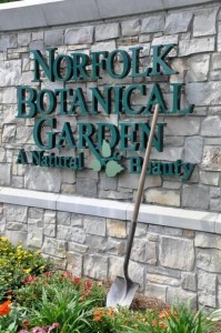 Plane-crash-at-Norfolk-Botanical-Garden-in-Virginia-kills-three