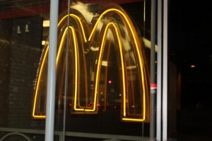 90K-McDonalds-employees-to-get-pay-increase-in-July