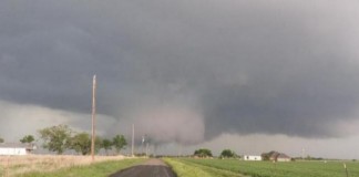 Large Tornado in Oklahoma