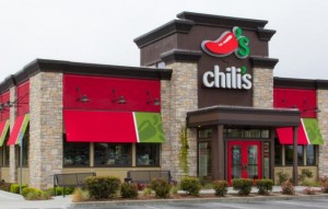 Couple-sues-Chilis-after-DNA-tests-prove-waiter-spit-in-drinks