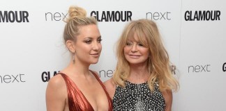 Kate Hudson, Mom Goldie Hawn