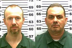 NY-prison-escapees-elude-800-cops-900-leads