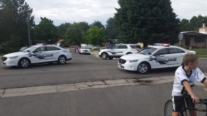 Unified Police respond to reports of an armed man firing weapons inside and outside his home at 1617 East Fieldcrest Lane in Holladay- Photo: Gephardt Daily 