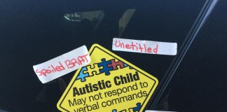 Mom of Autistic Child Finds Offensive Messages Left on Car Window