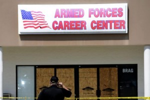 Military-orders-increased-security-at-recruiting-centers-after-Tennessee-shootings