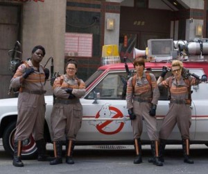 See-first-photo-of-female-Ghostbusters-cast-in-uniform