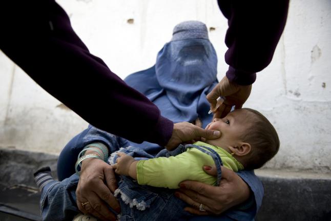 British Man Polio Virus Complicates Eradication