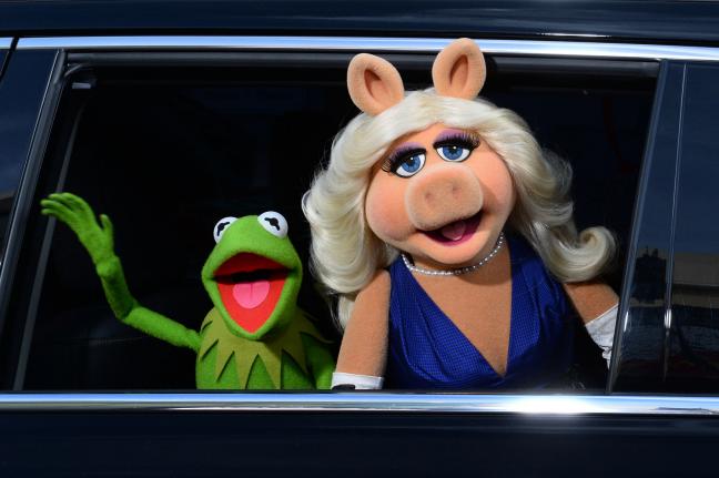 Kermit The Frog and Missy The Piggy