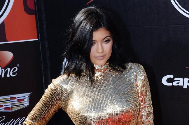 Kylie Jenner Goes Blonde For 18th Birthday Party