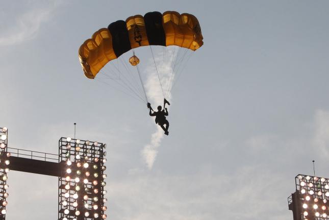 Military Parachutists Collide Midair