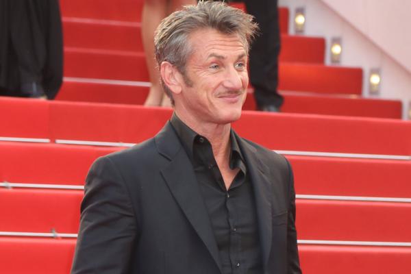Sean Penn Introduces Daughter Dylan To Ex-wife