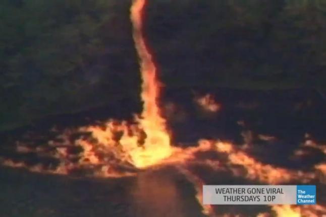 Video-shows-bourbon-fueled-firenado-after-Jim-Beam-lightning-strike