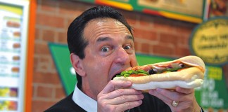 'Subway' Founder Fred DeLuca Dies