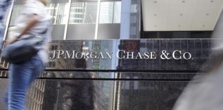 Banker-trainees-at-JPMorgan-Chase-fired-for-cheating-on-accounting-test-reports-say