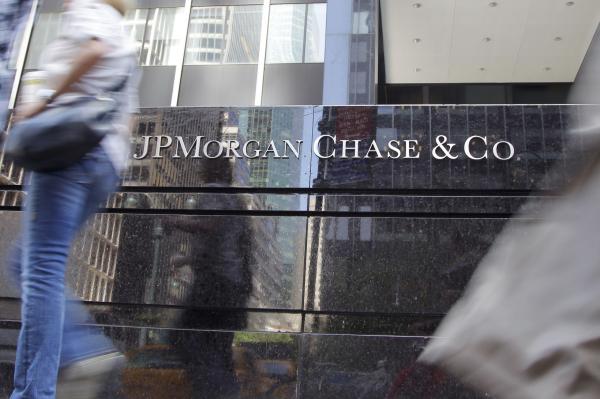 Banker-trainees-at-JPMorgan-Chase-fired-for-cheating-on-accounting-test-reports-say