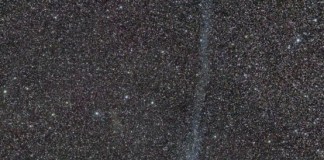 Comet-Lovejoy-found-to-emit-alcohol-sugar-into-space