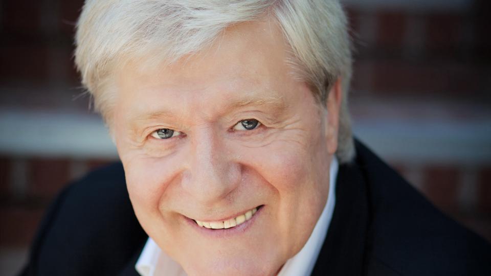 Martin Jarvis has a countless string of accolades in his career, with performances in the United States and the UK where he has appeared on Broadway and the West End, in movies and television, and voicing animated productions. Photo Courtesy: Intellectual Reserve Inc. 