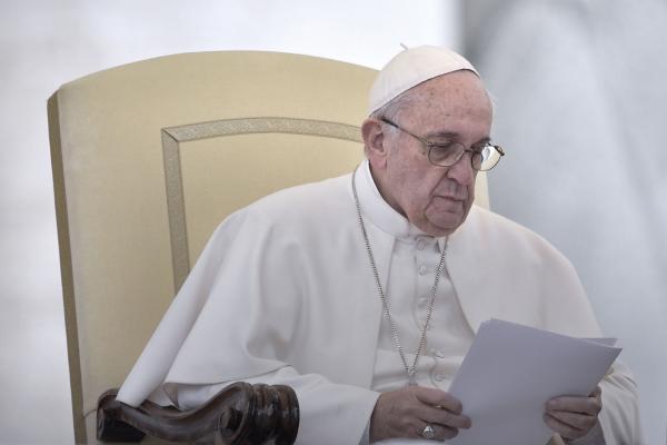 Pope-Francis-closes-family-issues-synod-with-warning-against-exclusion