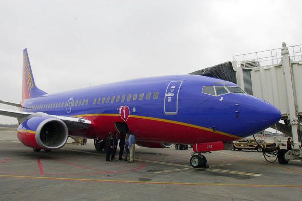 Travel Delays Caused By Southwest Airlines Glitch