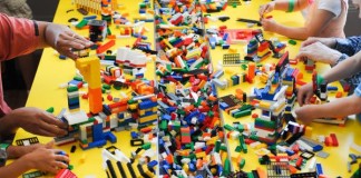Legos Stolen From Canadian Toys 'R' Us