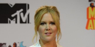 Amy Schumer Apologizes to Fans for 'Short Show'
