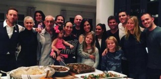 Gwyneth Paltrow Shares Thanksgiving Photo