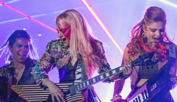 Universal Pulls "Jem and the Holograms" Out Of Theaters