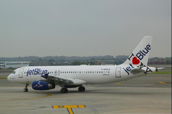 Jet Blue Flight At LAX Halted For "Unauthorized Person"