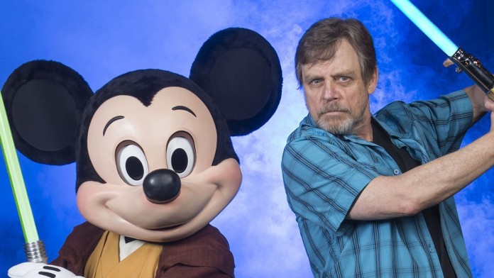 Mark Hamill Confirms 'Star Wars: Ep. VIII' Return