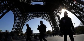 Paris Attack Mastermind Suspect Escaped Past Syrian Airstrikes