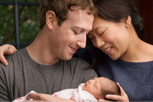 Facebook Chief Zuckerberg Announces Baby Girl