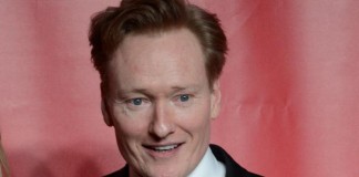 Conan O'Brien Pays Tribute to David Bowie