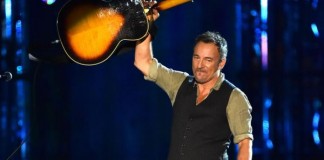 Bruce Springsteen Writes Tardy Note