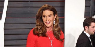 Caitlyn-Jenners-MAC-lipstick-Finally-Free-becomes-available