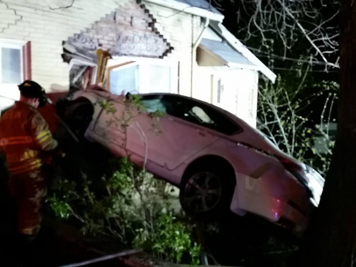 Car into house Payson Fire Rescue