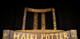 Chair-JK-Rowling-wrote-Harry-Potter-in-sold-for-394000-at-auction