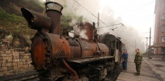 Chinas-steam-railway-takes-passengers-back-in-time