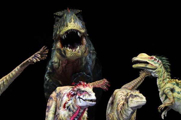 Dinosaurs-were-in-decline-before-the-asteroid-hit