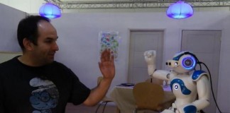 Gestures-improve-human-robot-communication