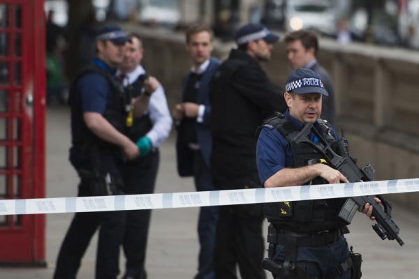 London-police-shoot-woman-arrest-six-in-counter-terror-raid