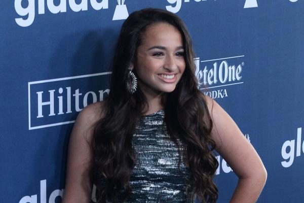 Jazz-Jennings-responds-to-Derick-Dillards-cyber-bullying