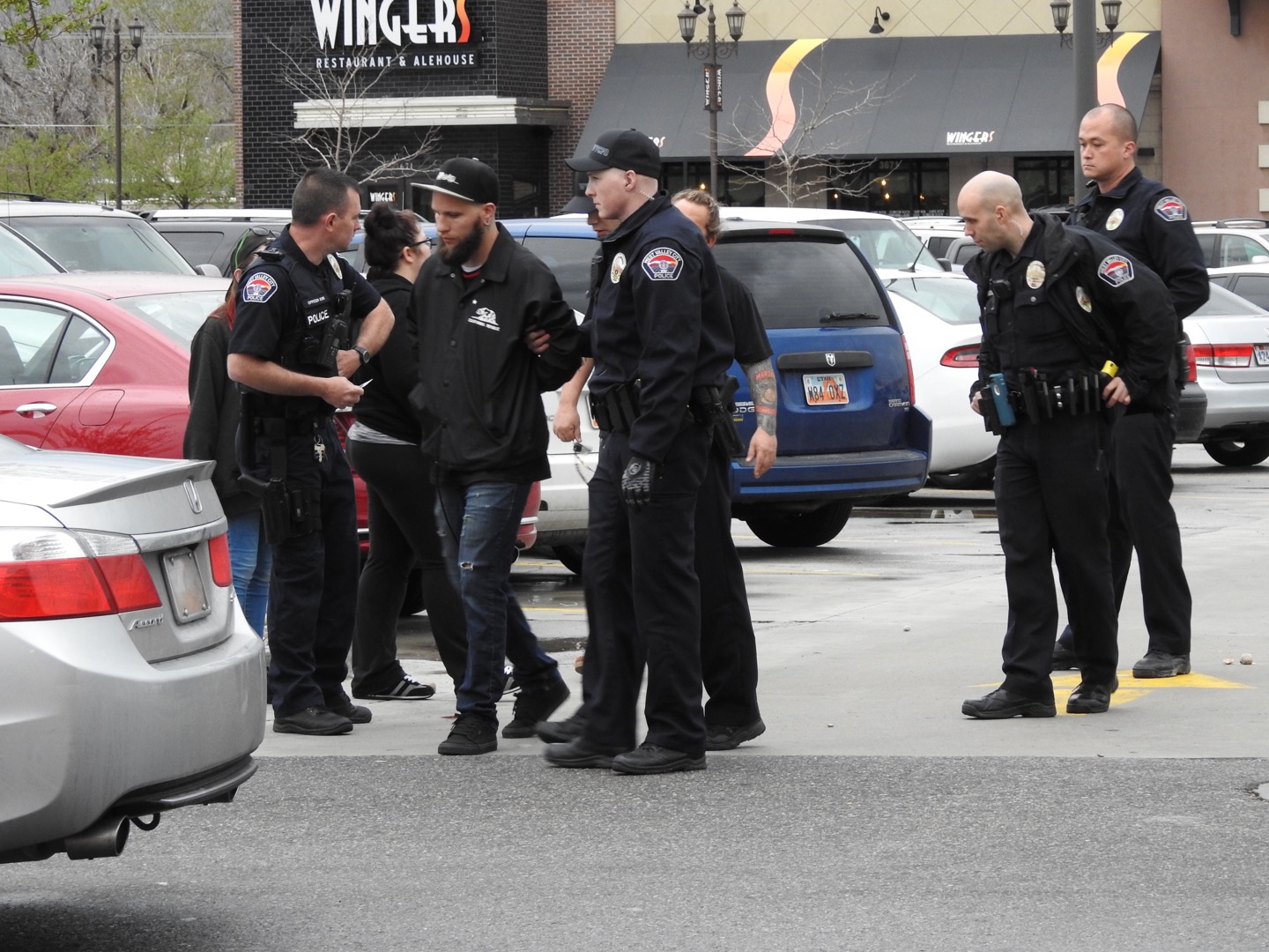 Police Deem Valley Fair Mall Shooting Threat 'Non-Credible