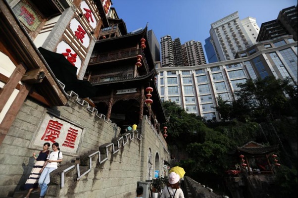 14-injured-in-China-kindergarten-stabbing