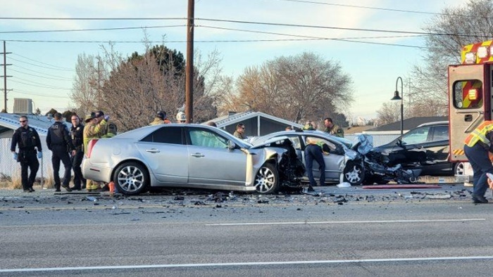 Driver trapped in car after head-on crash in DeKalb County