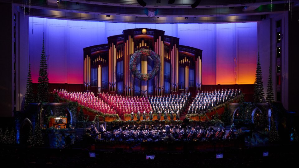 Tabernacle Choir and guests record for 2022 Christmas Concert