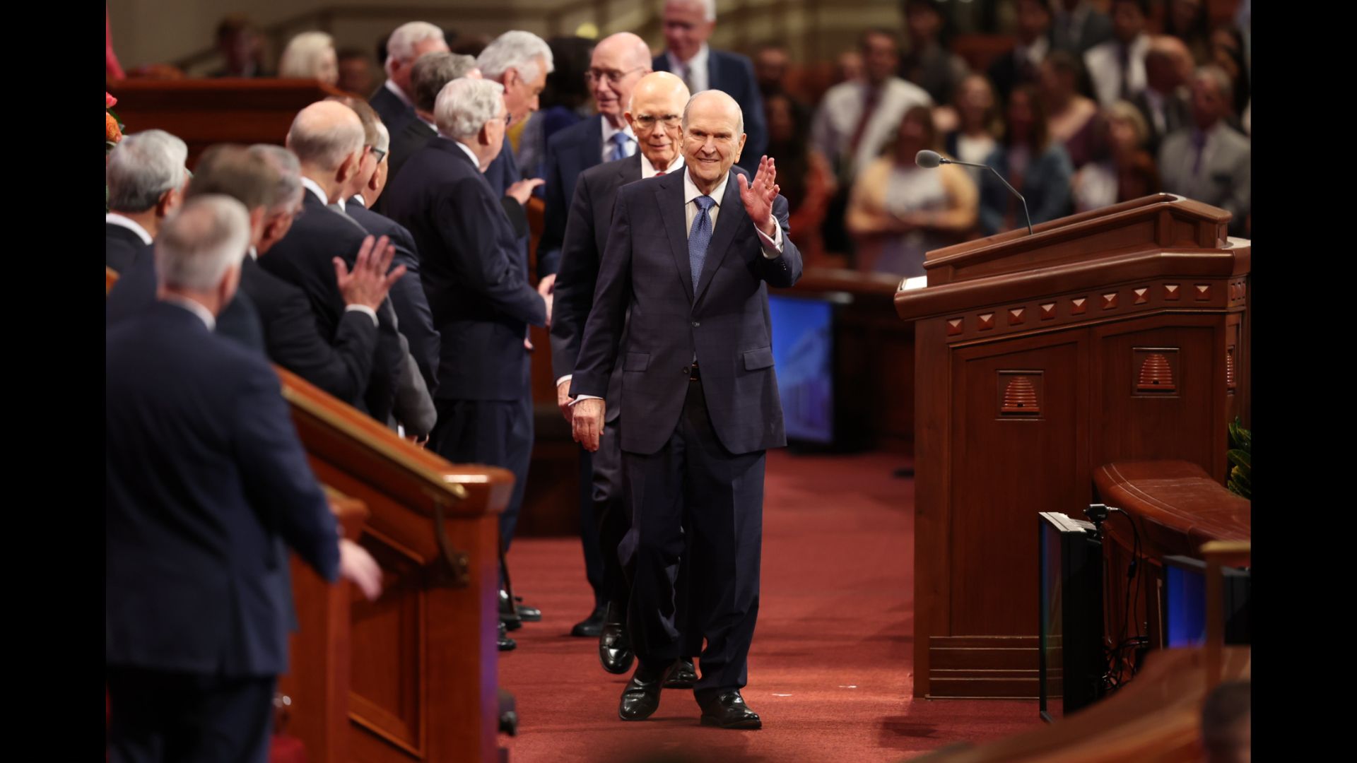 LDS Church president announces 18 new temples as general conference