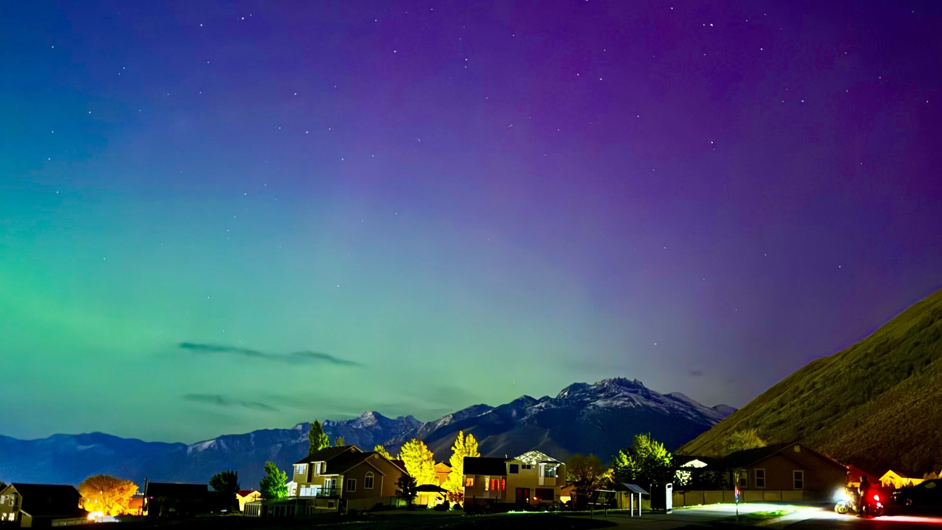 Sky watchers expecting weekend aurora borealis show following huge