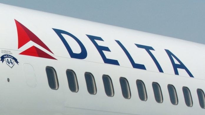 Delta-flight-attendant-accidentally-deploys-emergency-slide-at-airport