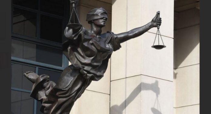 ICE-agents-accused-of-lying-about-Minneapolis-shooting